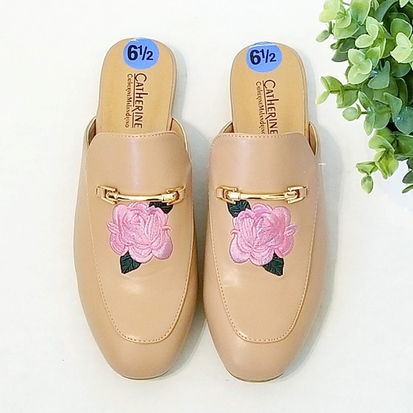 Catherine Malandrino Shoes - NEW Catherine Malanddrino Pink Vegan Mule Slides